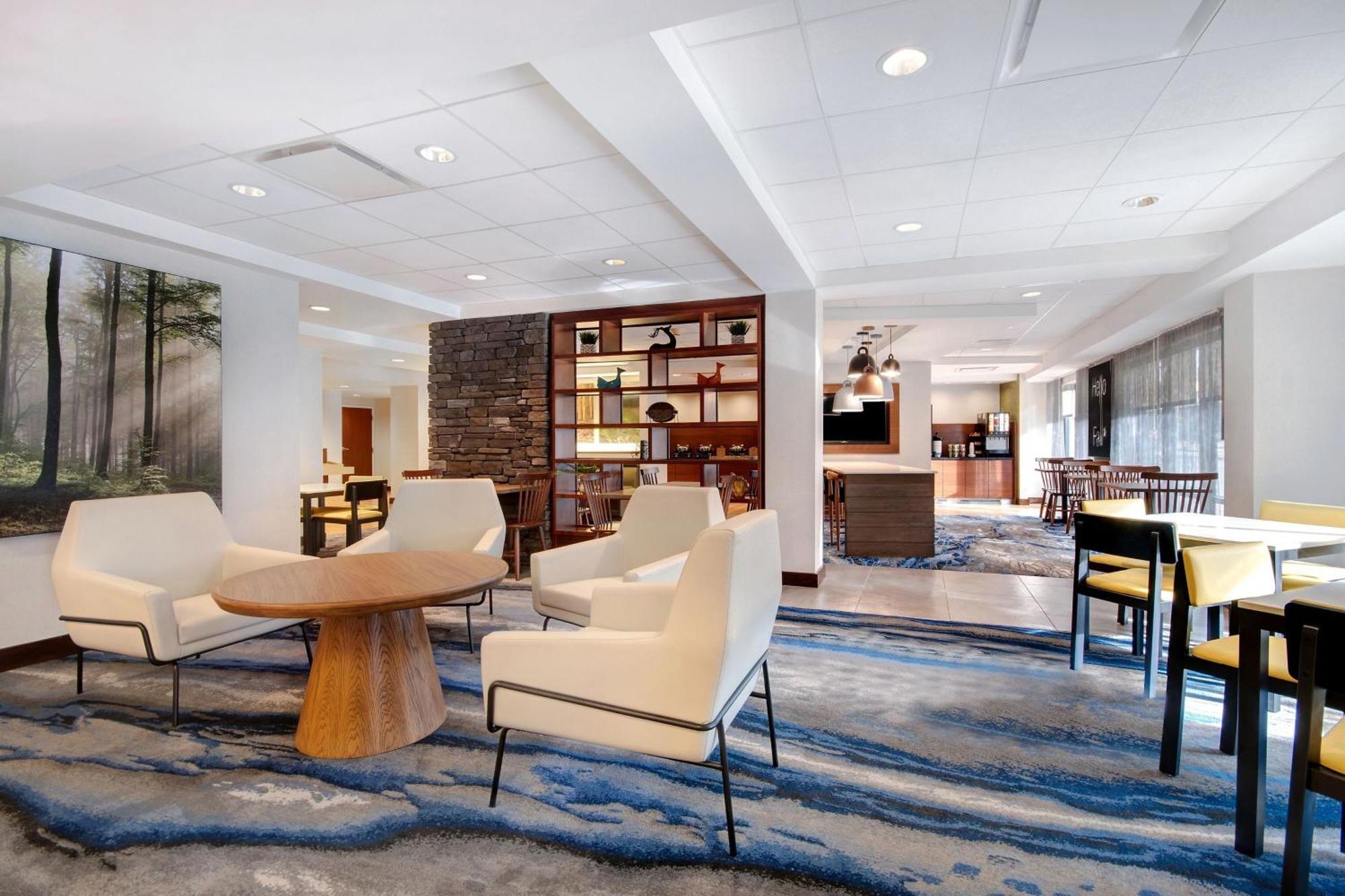 Fairfield Inn And Suites By Marriott Rochester West/Greece Екстер'єр фото