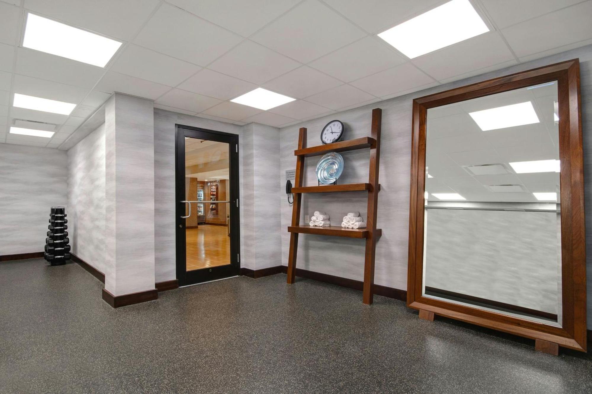 Fairfield Inn And Suites By Marriott Rochester West/Greece Екстер'єр фото